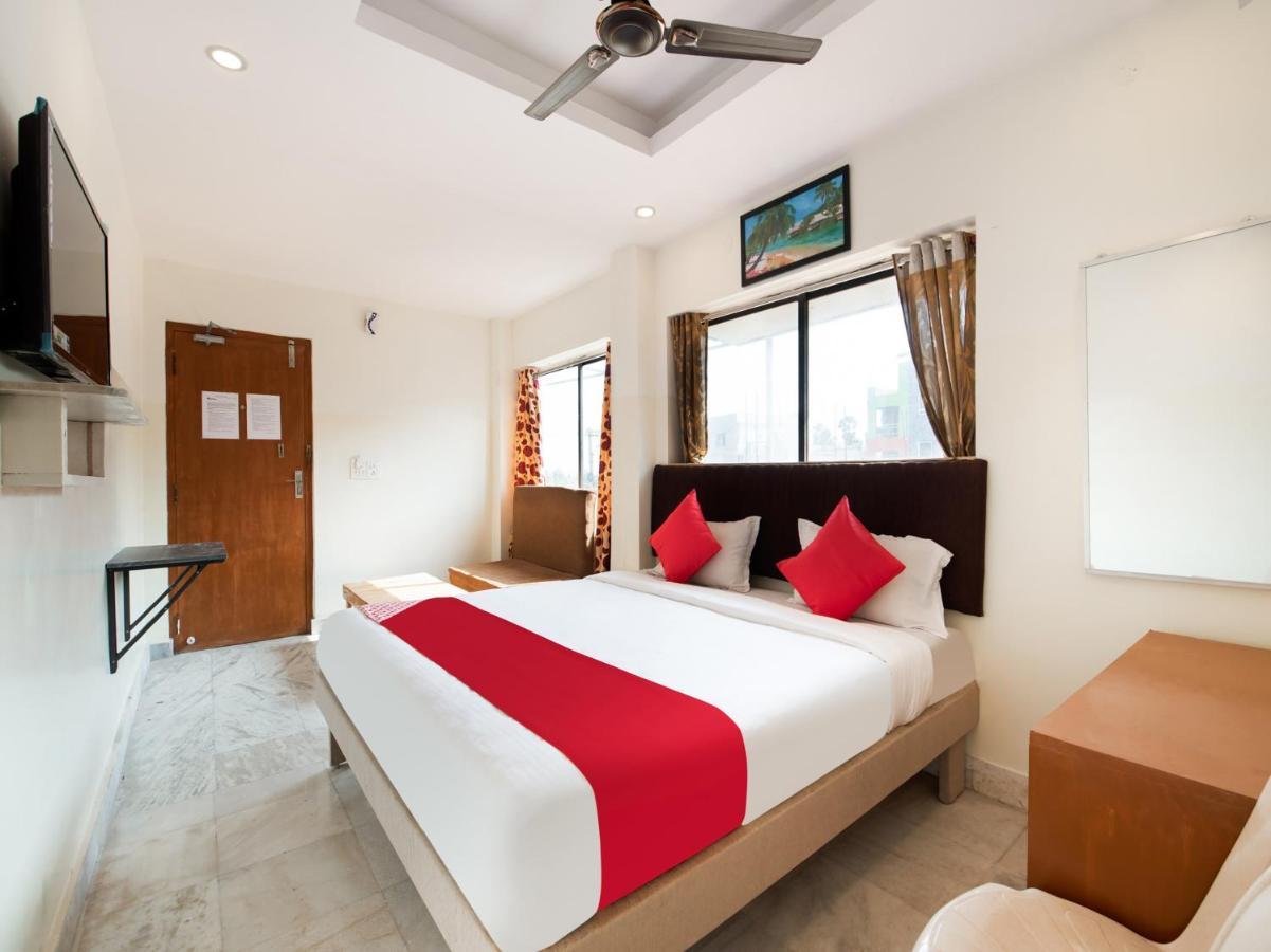 Oyo 69511 Hotel Sea E Pearl Visákhapatnam Kültér fotó