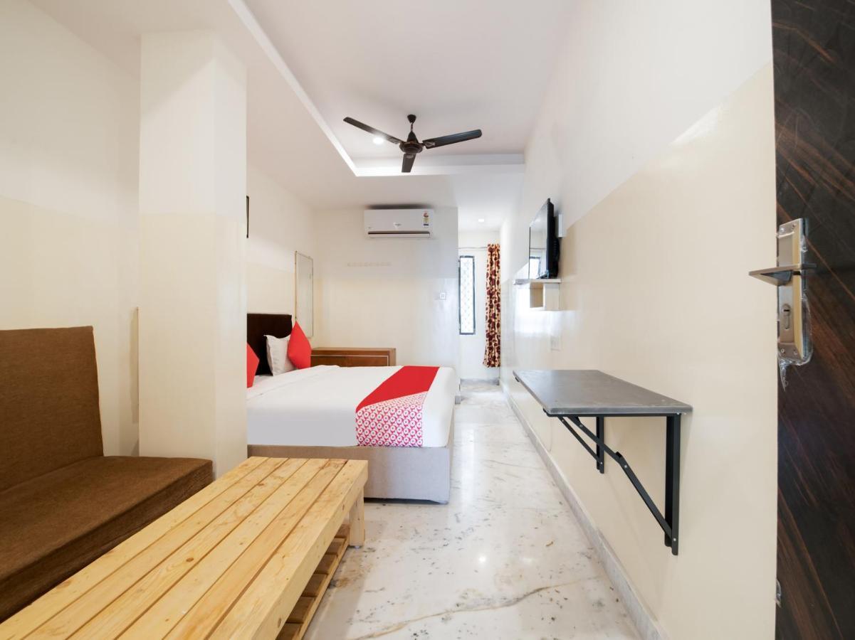 Oyo 69511 Hotel Sea E Pearl Visákhapatnam Kültér fotó