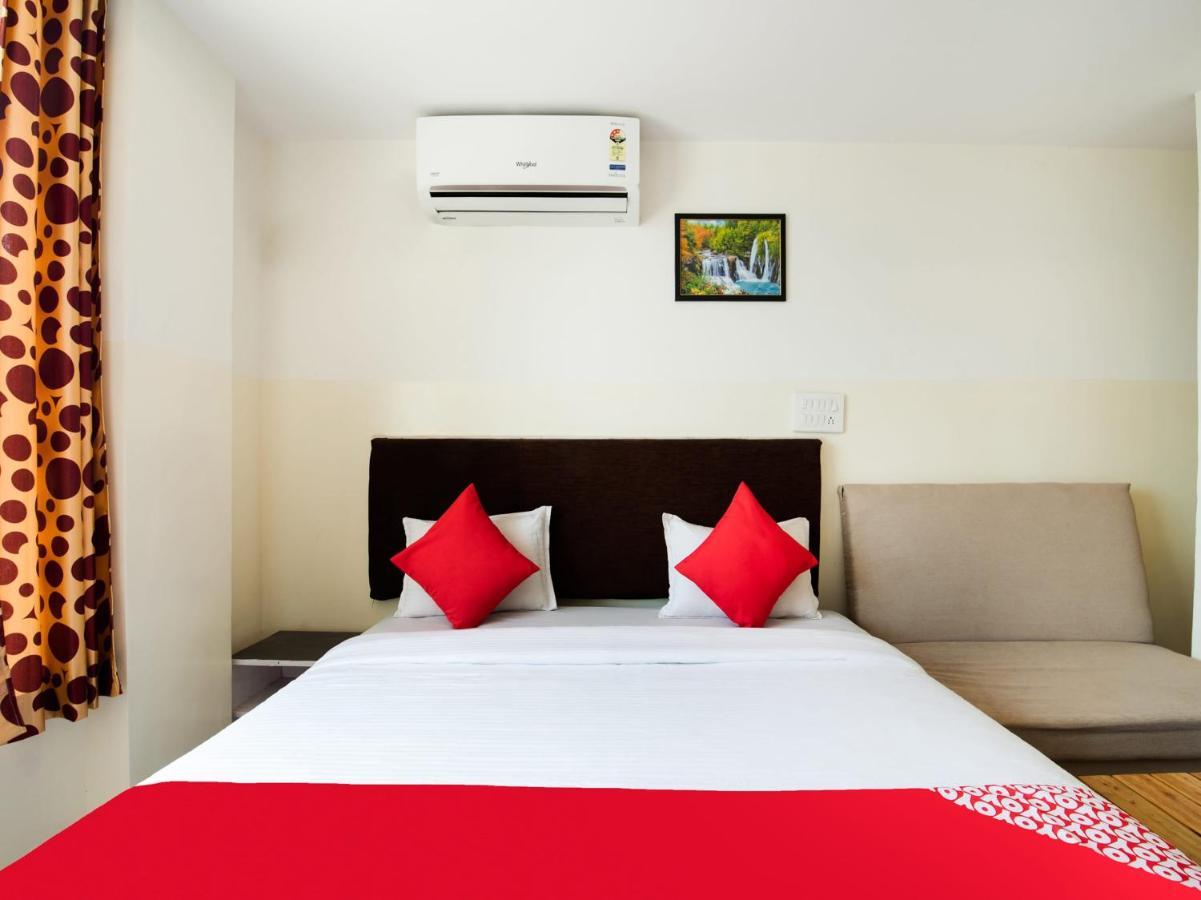 Oyo 69511 Hotel Sea E Pearl Visákhapatnam Kültér fotó